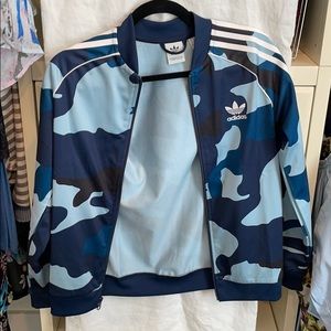 Cute kids Adidas coat. Worn twice!